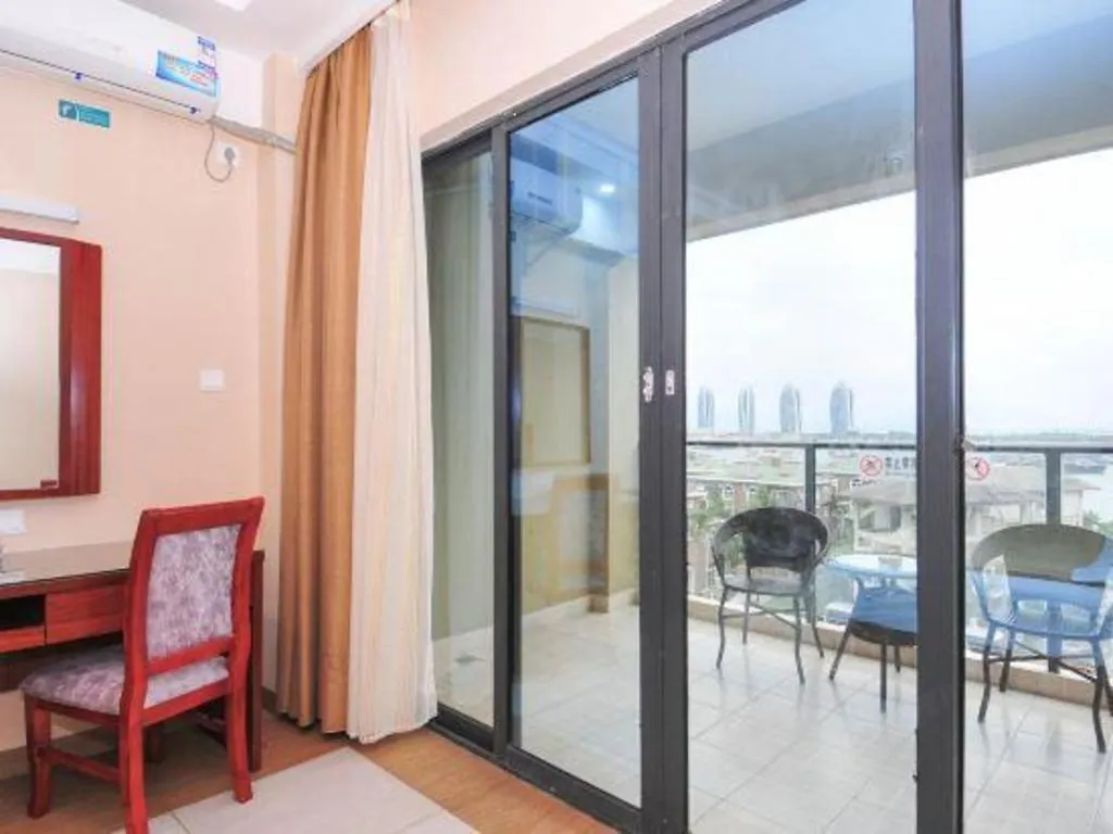 **  Mango Sea View Hotel Санья Китай