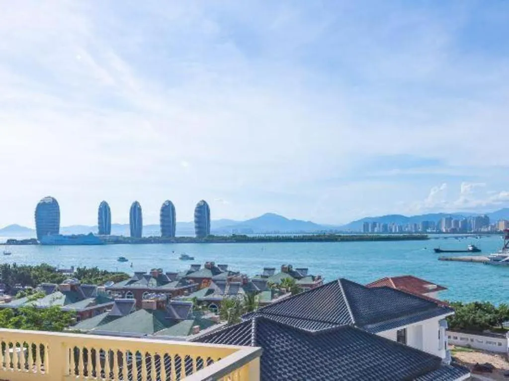 Mango Sea View Hotel Санья
