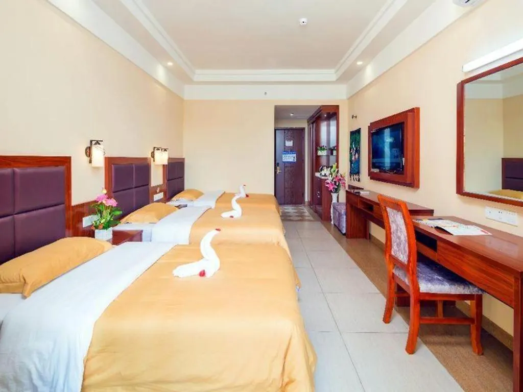 **  Mango Sea View Hotel Санья Китай