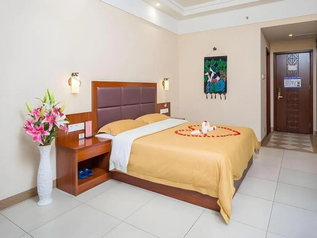 Mango Sea View Hotel Санья