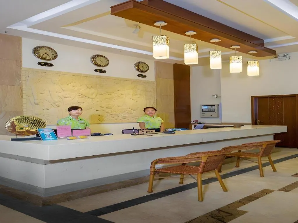Mango Sea View Hotel Санья