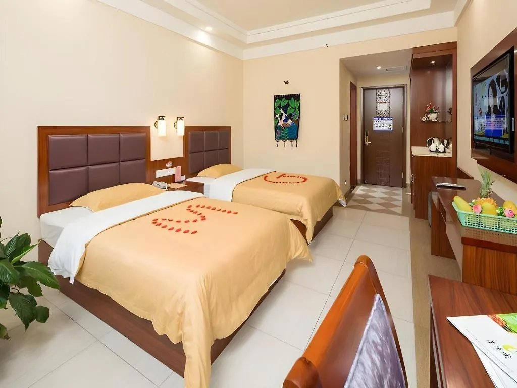 Mango Sea View Hotel Санья