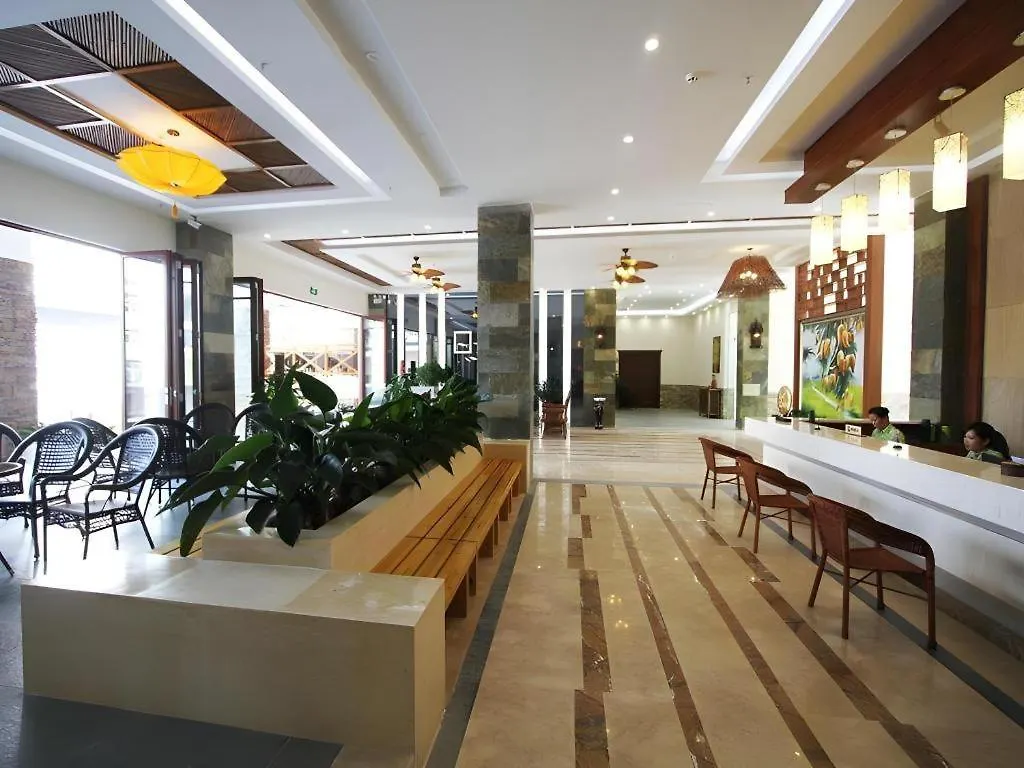 Mango Sea View Hotel Санья