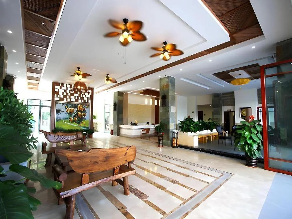 **  Mango Sea View Hotel Санья Китай